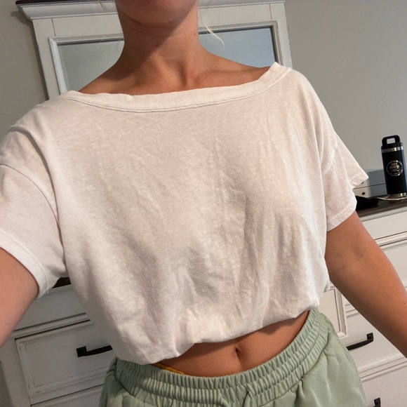 White backless top - Picture 3 of 4